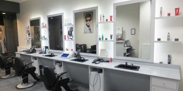 Bandeau LED salon de coiffure