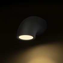 Applique murale en tube noir mat PIPER allumée pièce éteinte