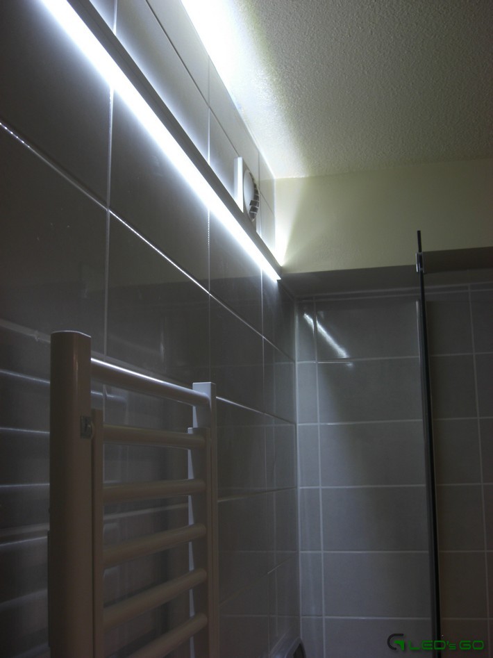 Bandeau LED salle de bain