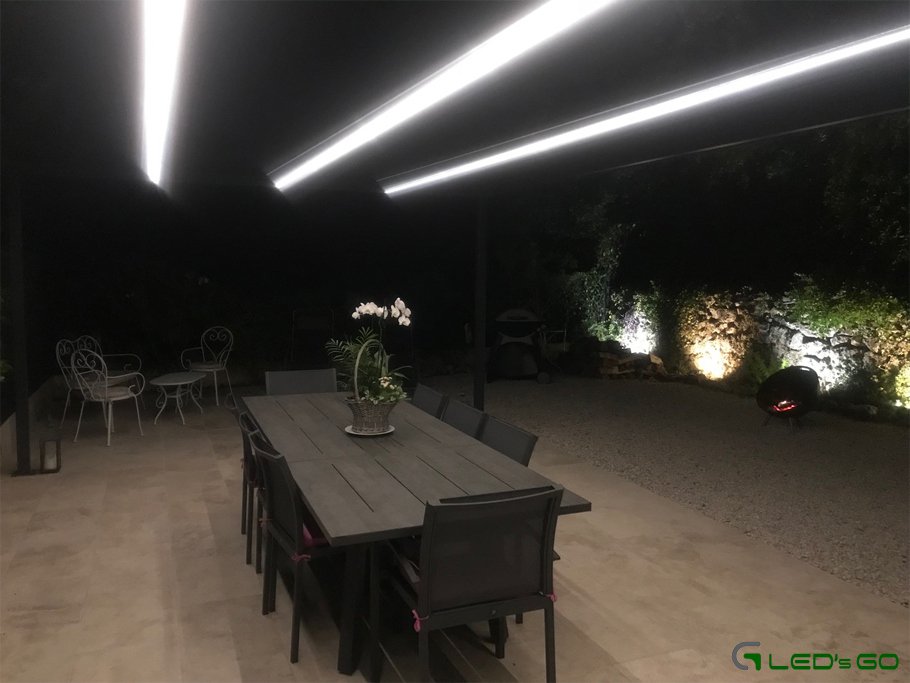 Eclairage LED pergola : 3 solutions pour illuminer votre terrasse