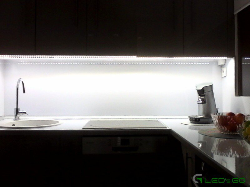 Eclairage LED plan de travail cuisine 