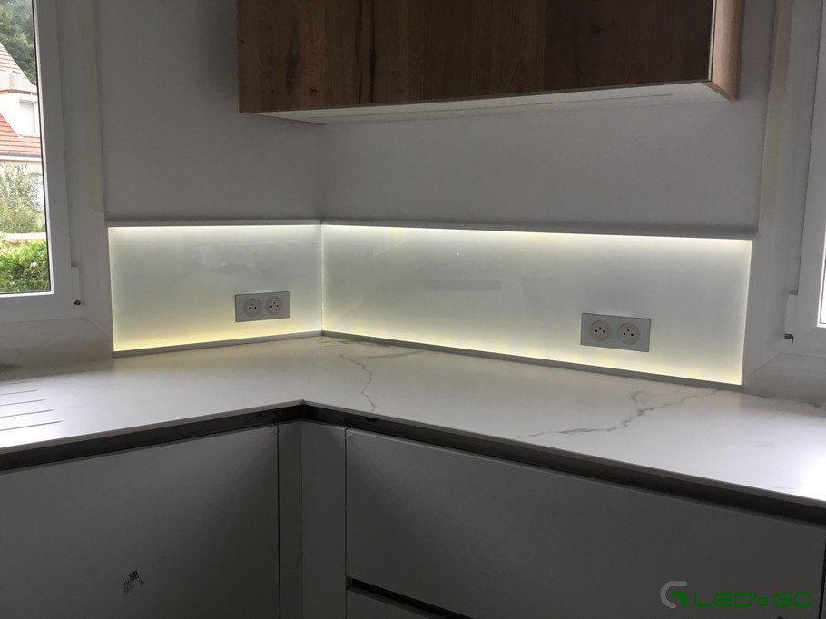 Bande LED Pour la cuisine et le couloir et la chambre - HOOLED